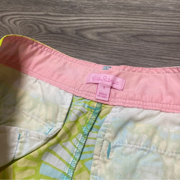 Womens Lilly Pulitzer Snail Swirl Callahan Shorts Size 8 - Picture 2 of 3